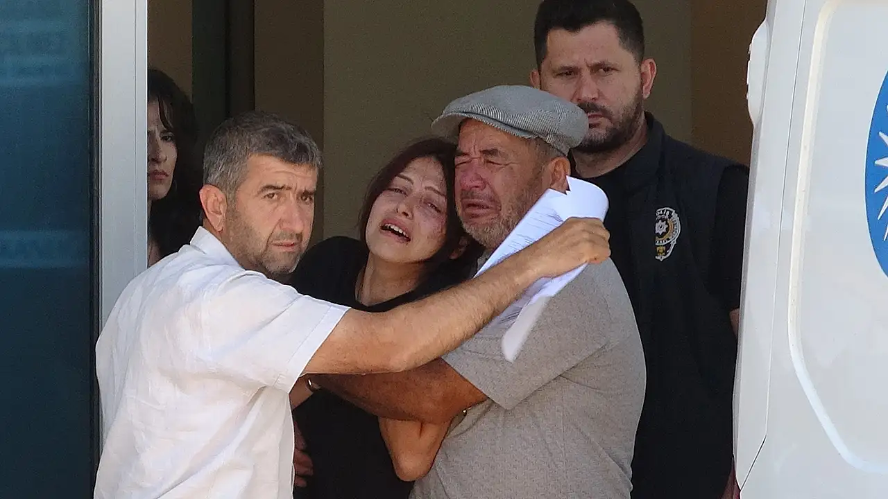 Zıpkınla balık avlamak istedi, kayalıklar sonu oldu!