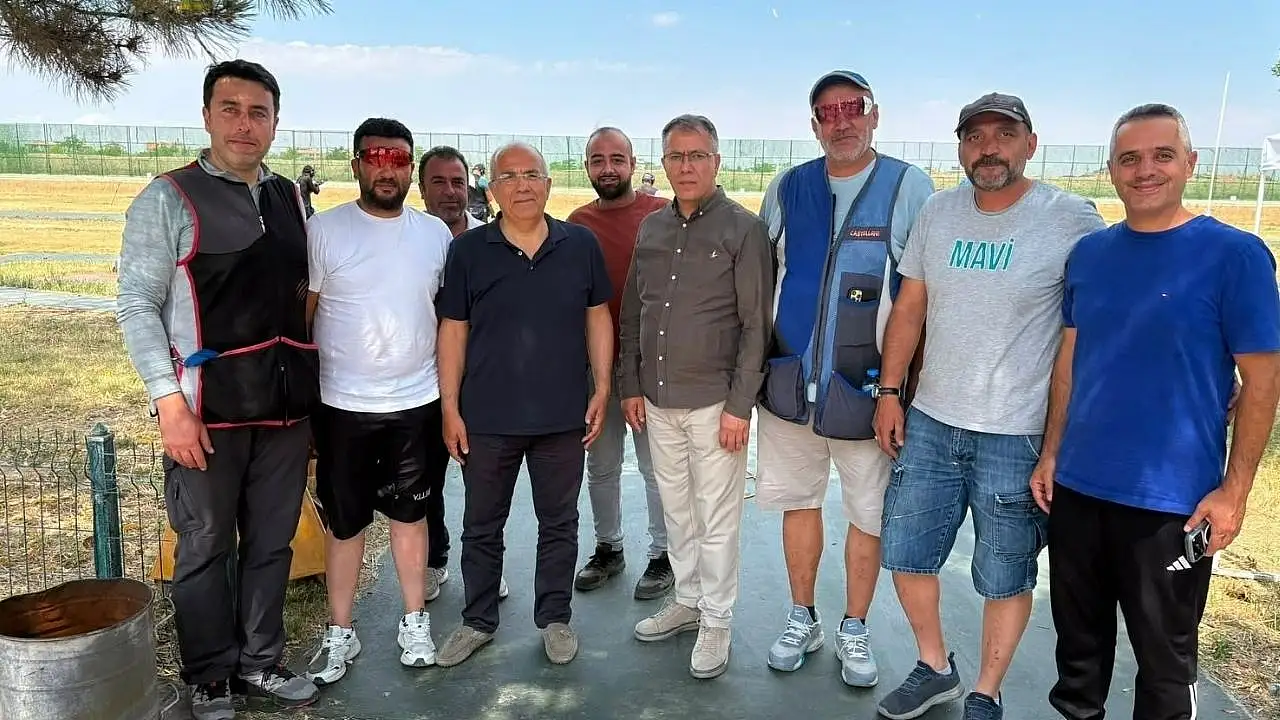 Atıcılar Konya'da terliyor