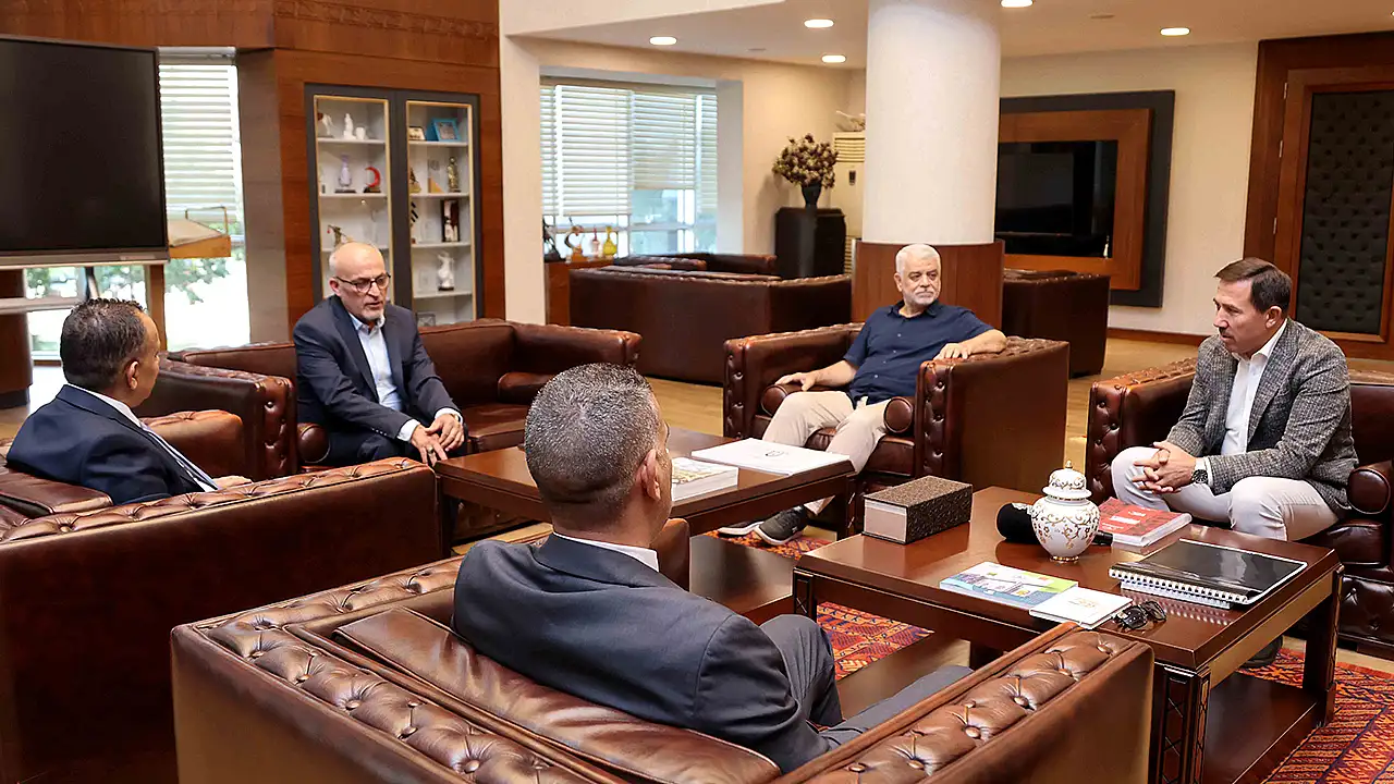 Başkan Kılca Filistin heyetini ağırladı