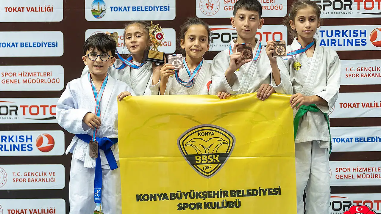 Büyükşehirli minik judoculardan önemli başarı