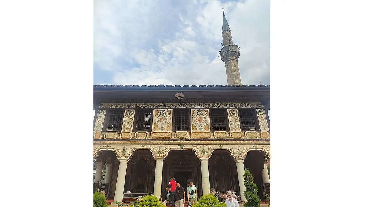 Çeyiz paralarıyla yapılan cami!