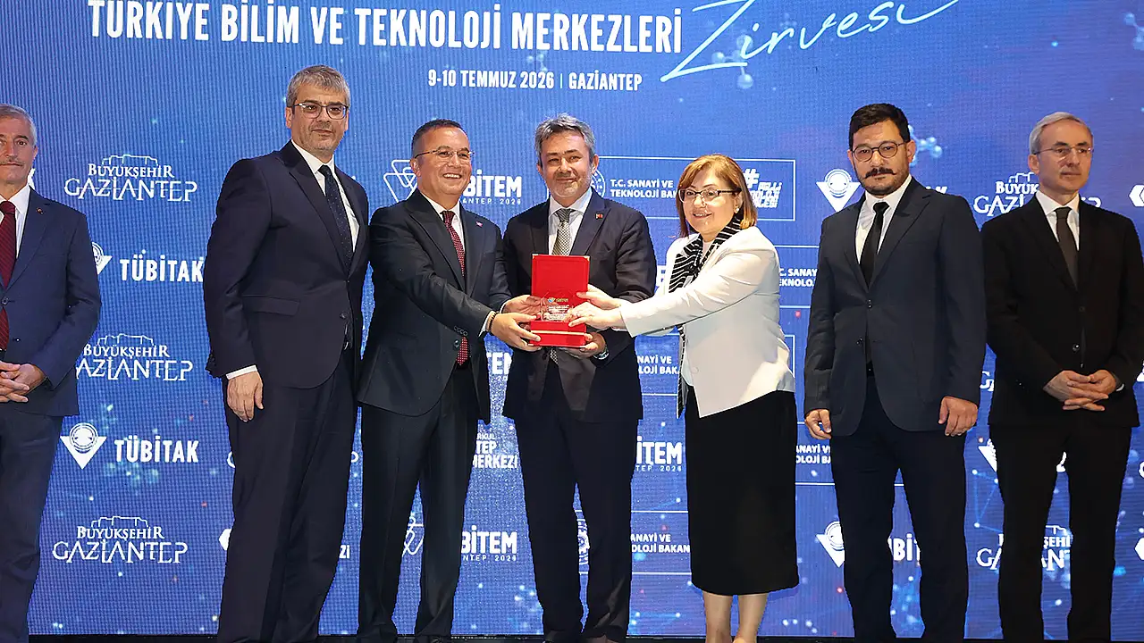 Dijitalin şampiyonu Konya oldu: Bilim Merkezine dev ödül