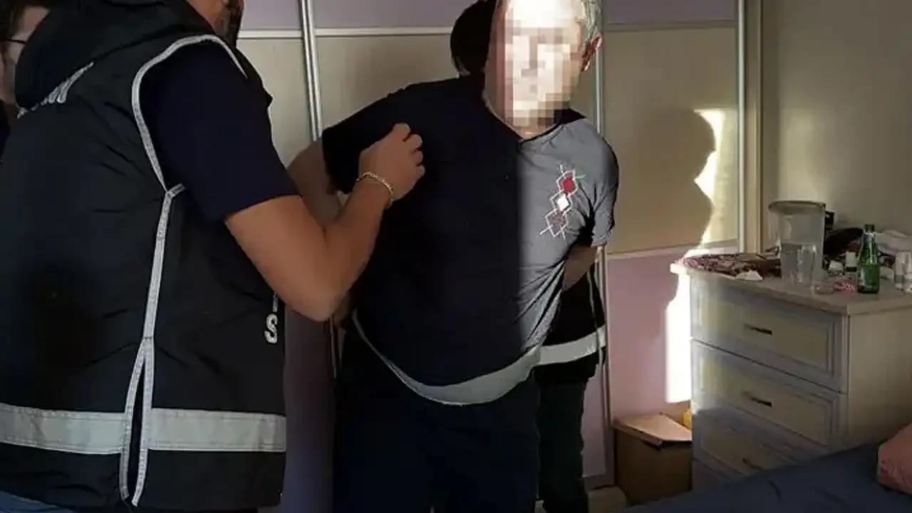 FETÖ'nün 6 yıldır aranan 'köyler abisi' çamaşır makinesinden çıktı!