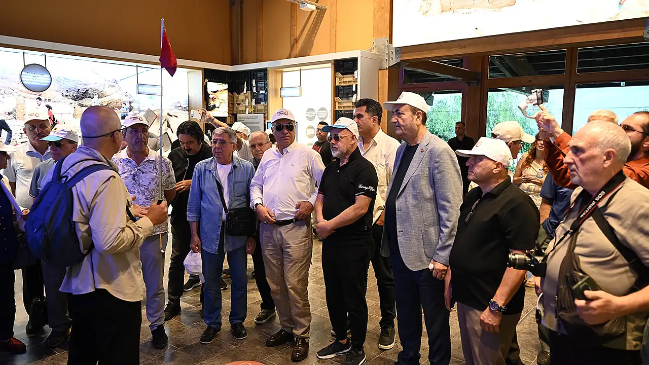 İzmir'den geldiler Konya'ya hayran kaldılar : 'Şehircilikte kendini aşmış'