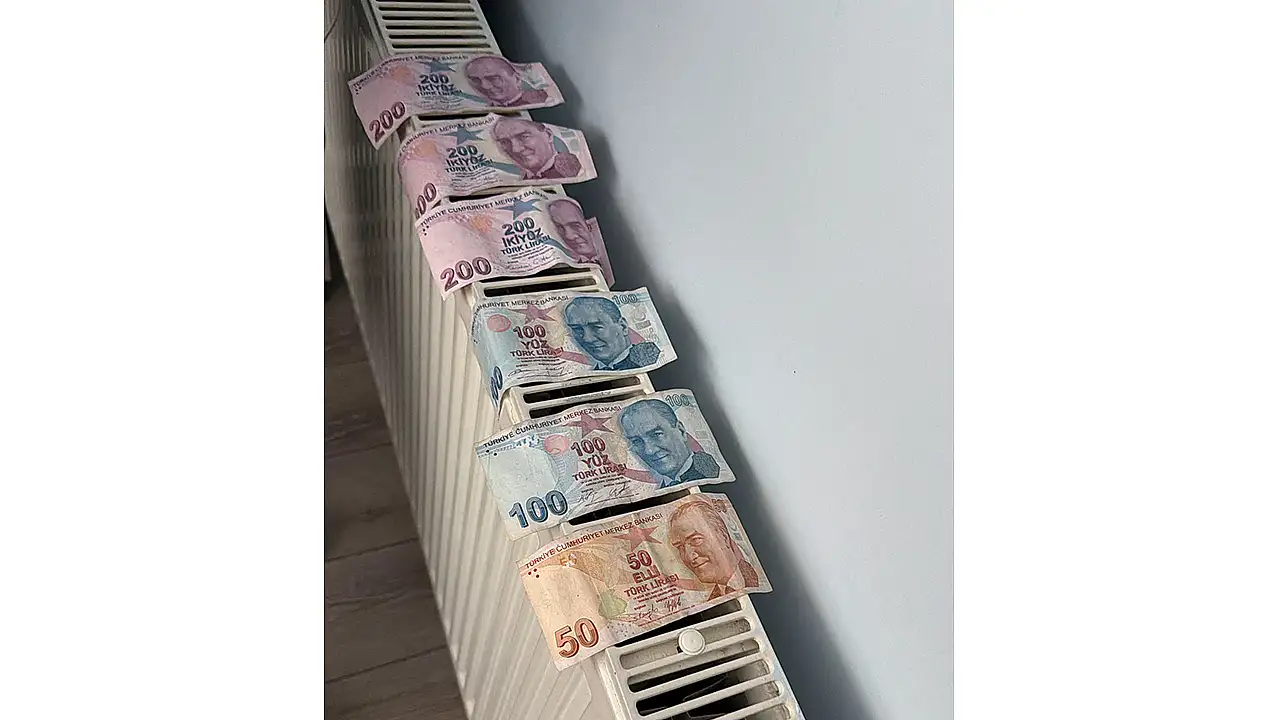 Konya'da ekmeğin içinden bakın ne çıktı?