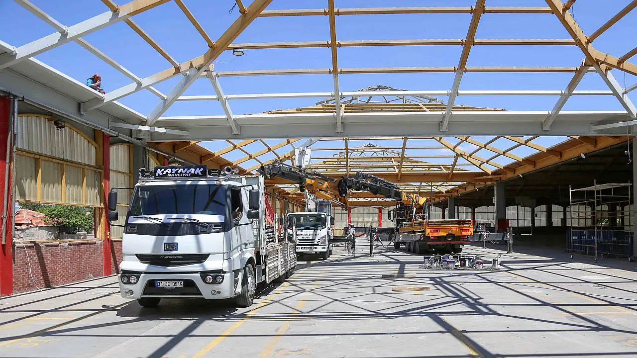 Konya'da o pazar yeri baştan sona yenileniyor