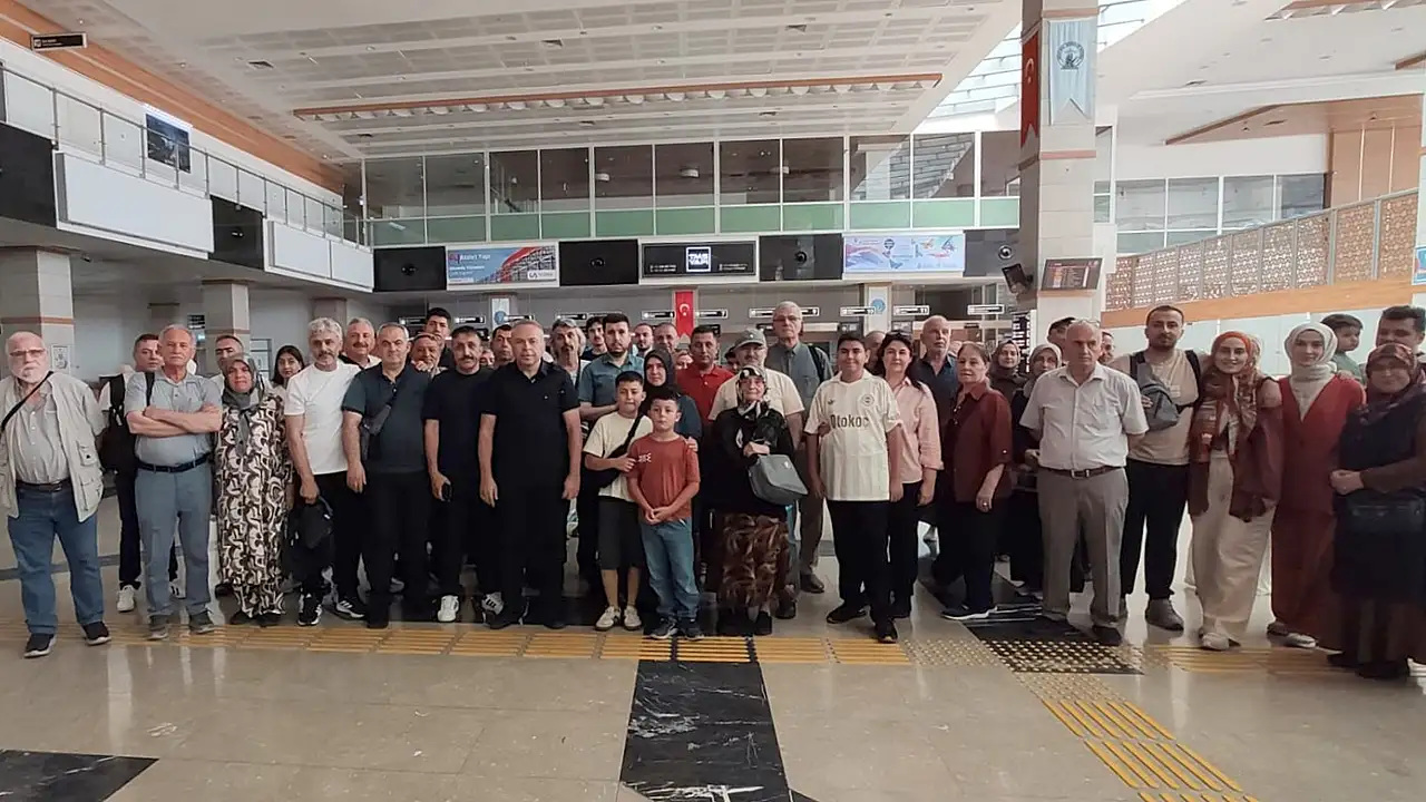 Konya'dan Balkan turunun ilk uçağı uçtu