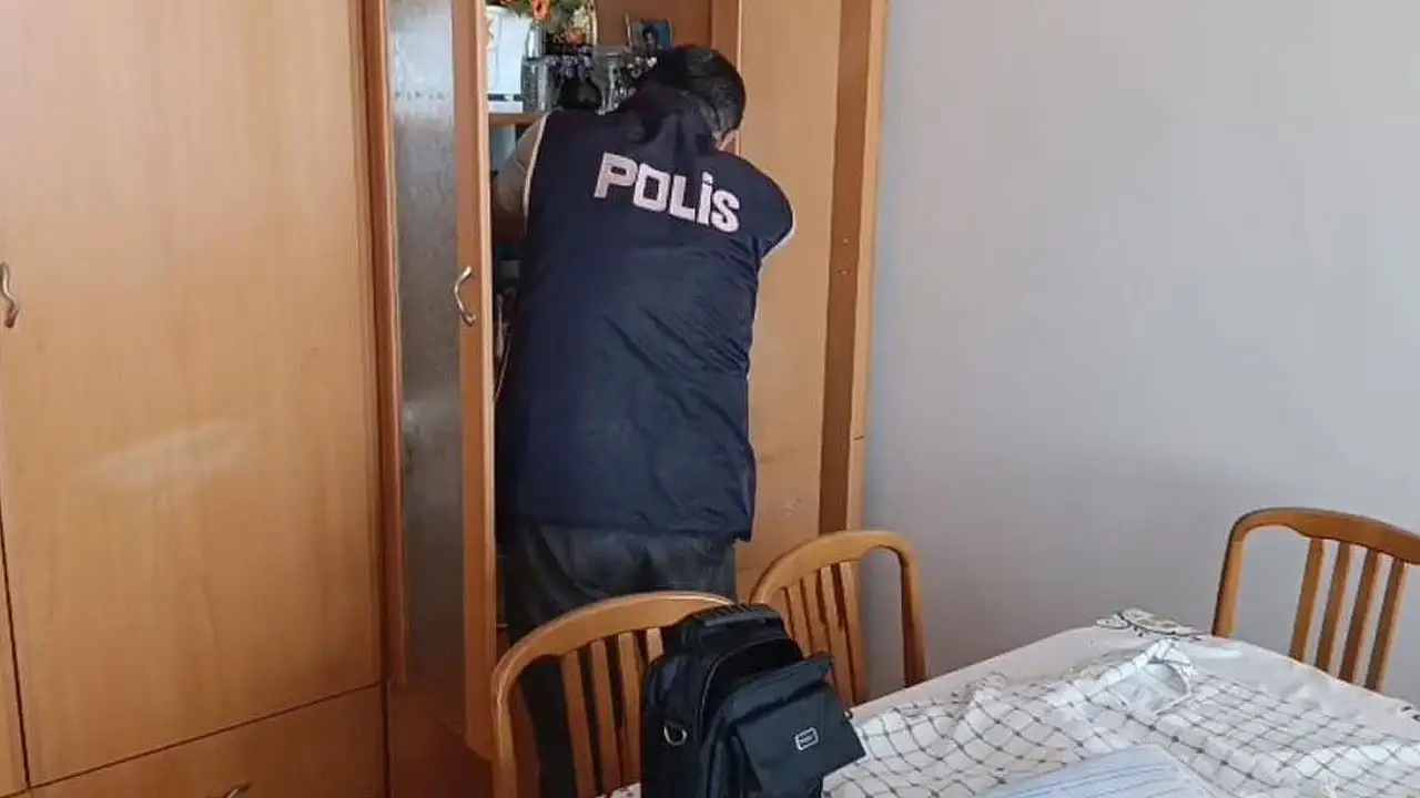 Konya merkezli operasyonla FETÖ'ye bir darbe daha!