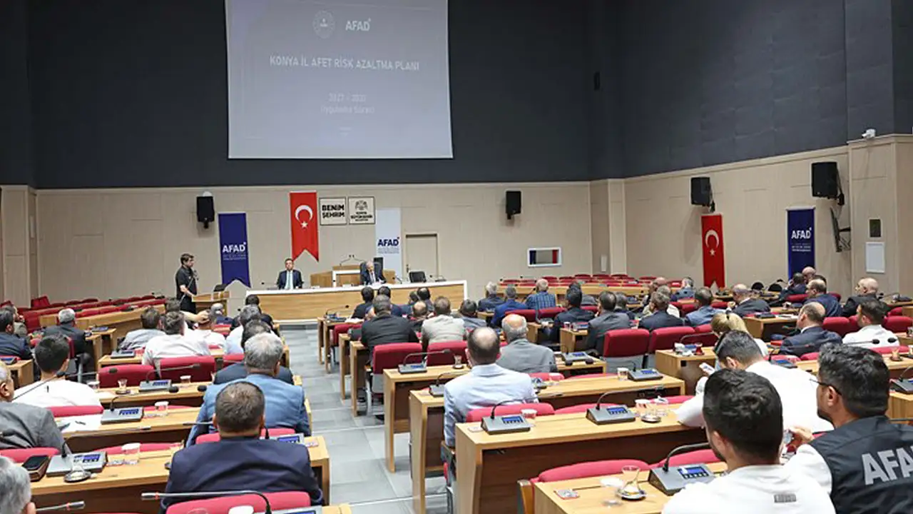 Konya'nın 5 yıllık afet risk azaltma planı masaya yatırıldı