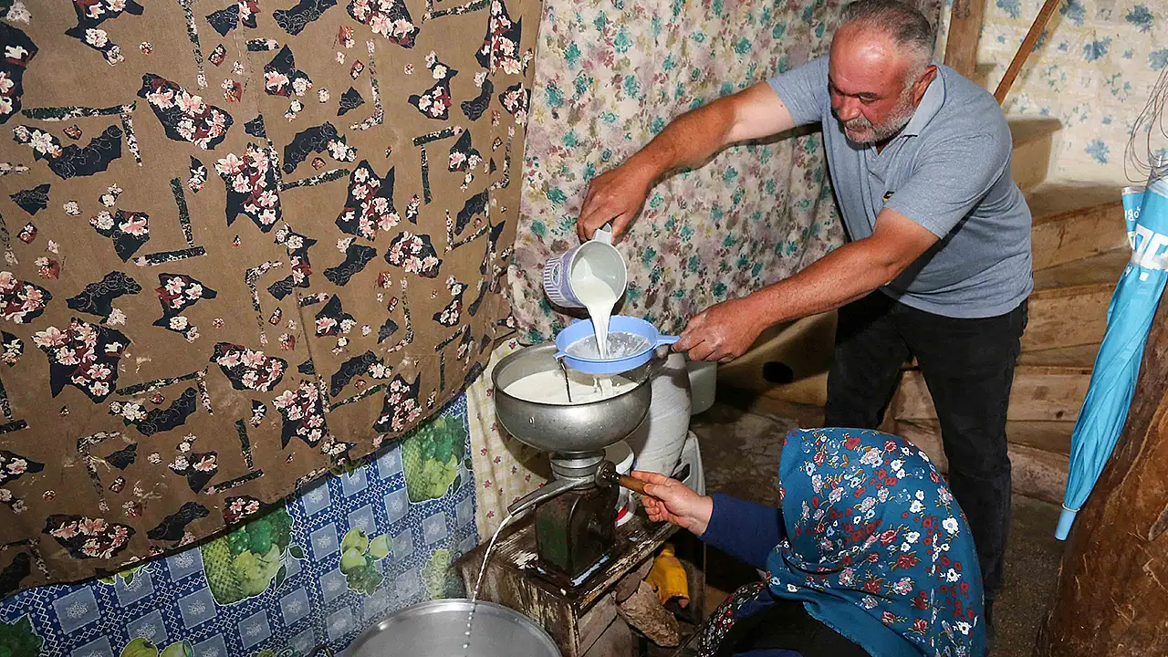 Konya'nın asırlık sırrı Kızılören mağaralarında uykuya yattı