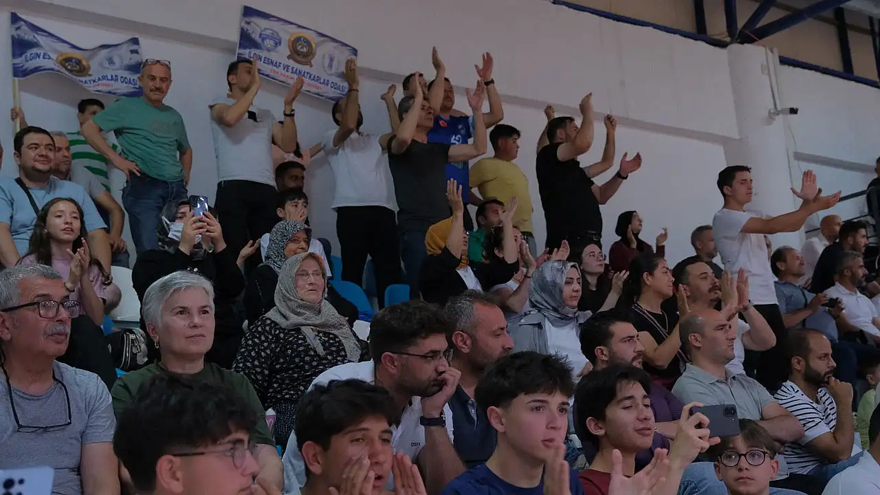 Konya'nın ilçeleri filede terledi: Kupayı kim kaldırdı?