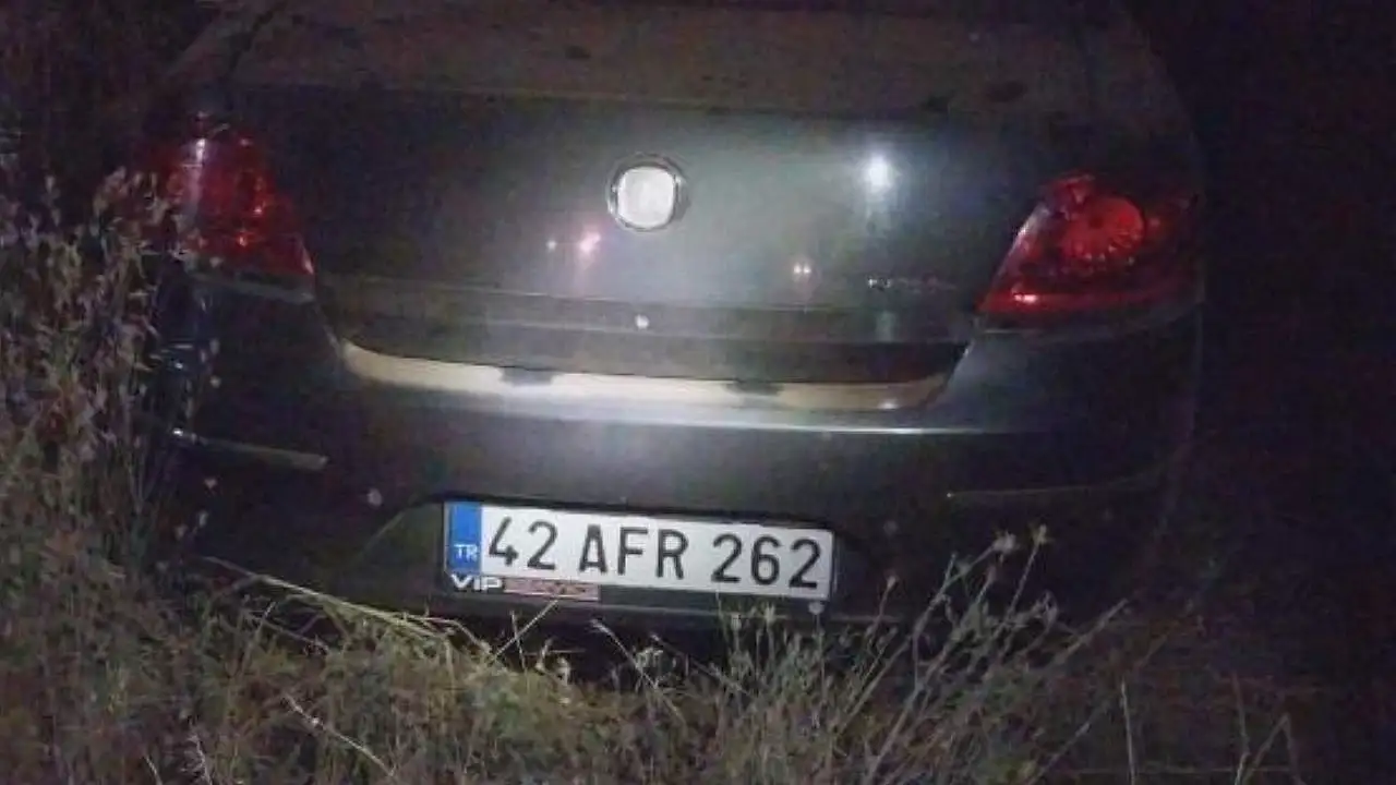 Konya yolunda gece yarısı korkutan kaza!