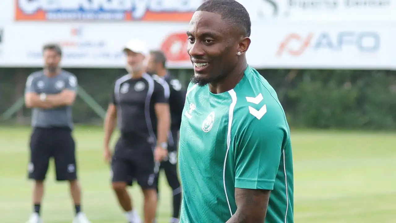 Konyaspor'da Yhoan döndü!