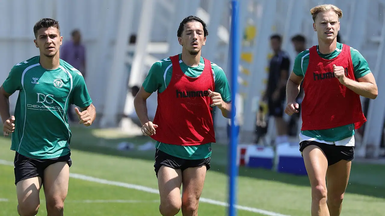 Konyaspor vedaya hazırlanıyor
