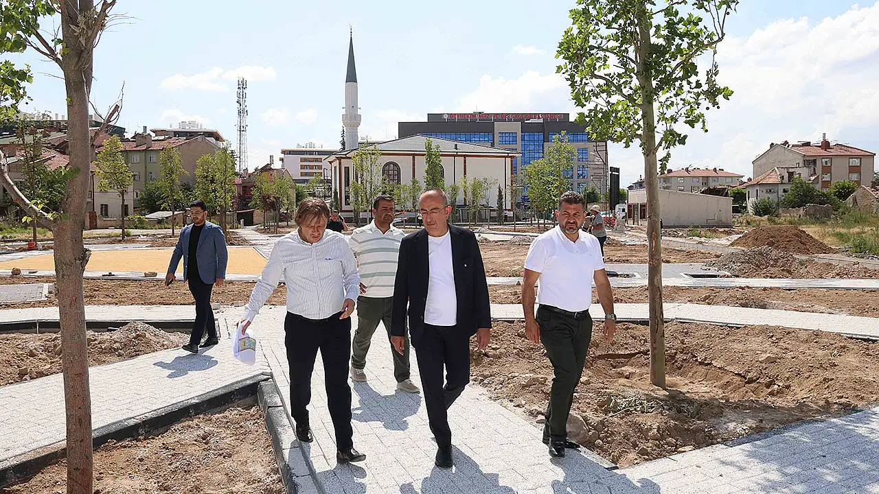 Meram'da iki dönüşüm birden