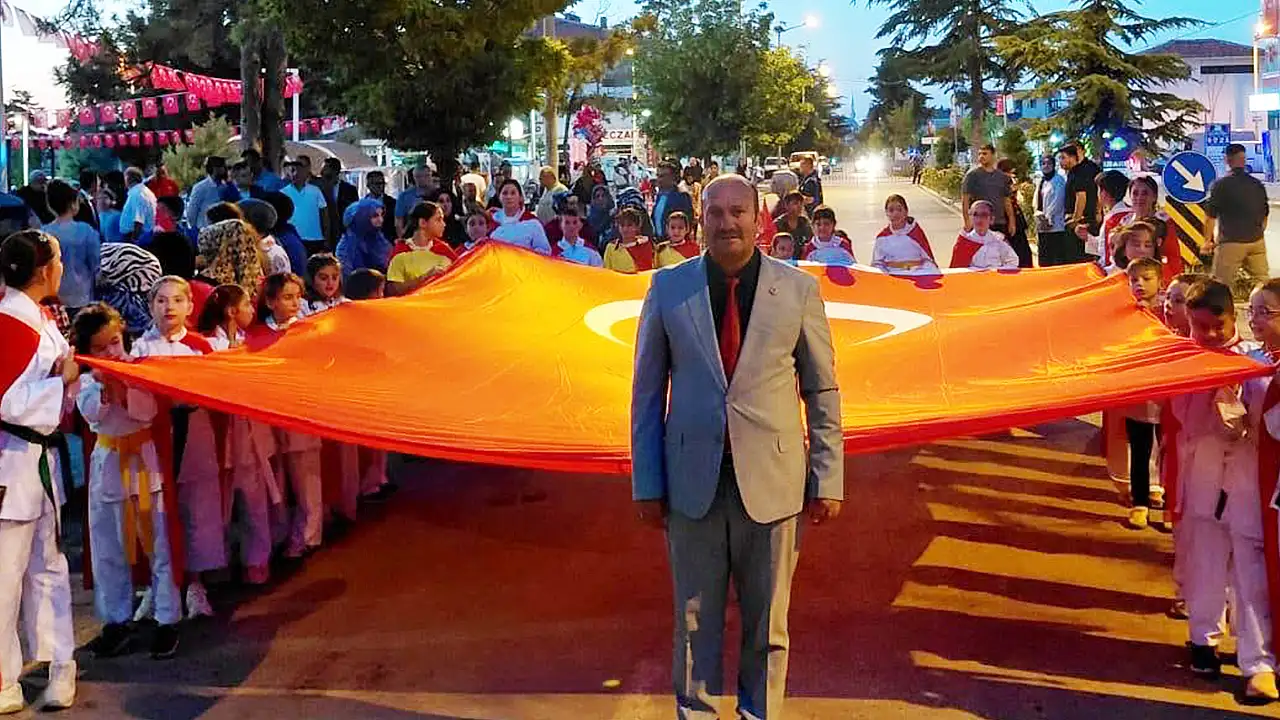 Sarayönü demokrasi nöbetindeydi