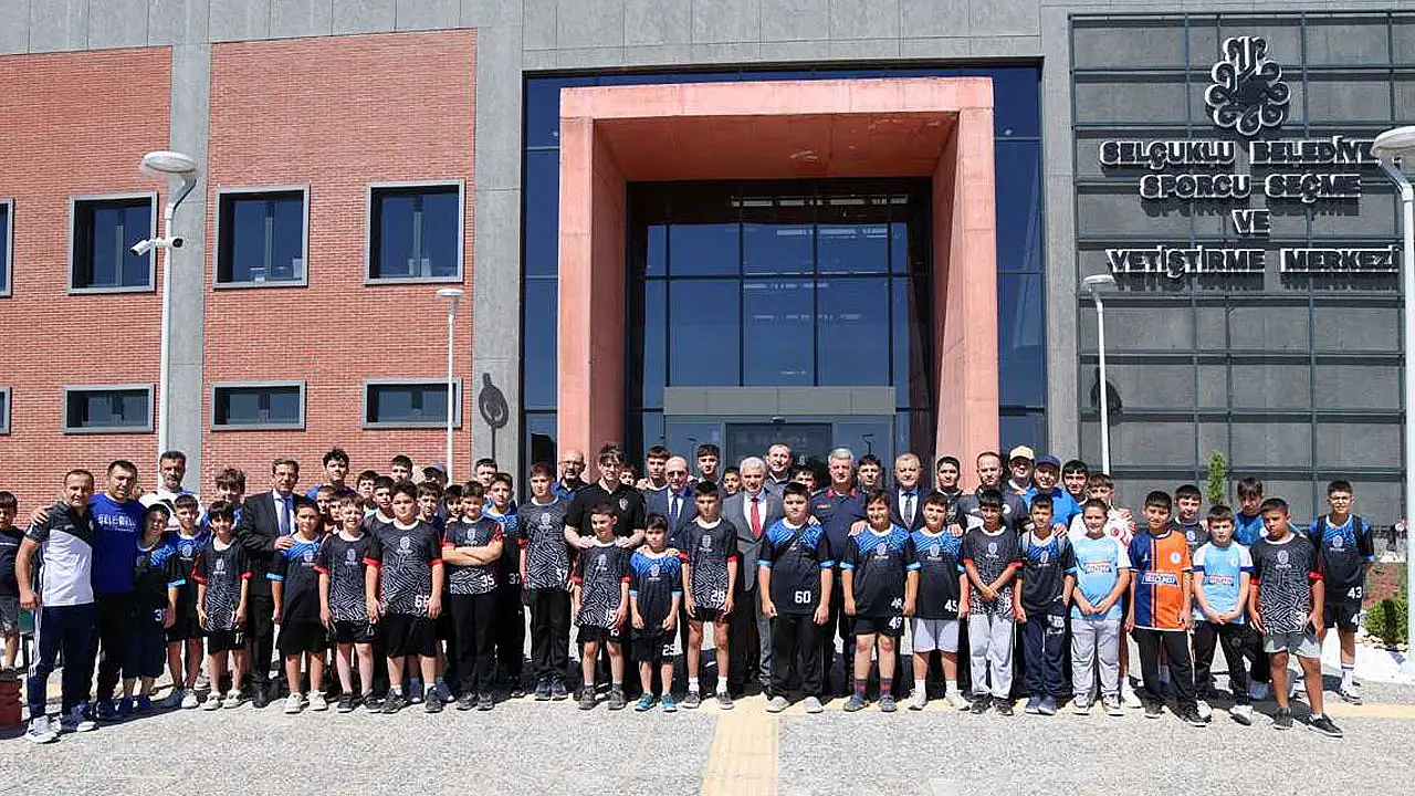 Vali Akın, Selçuklu'nun prestijli yatırımlarını inceledi