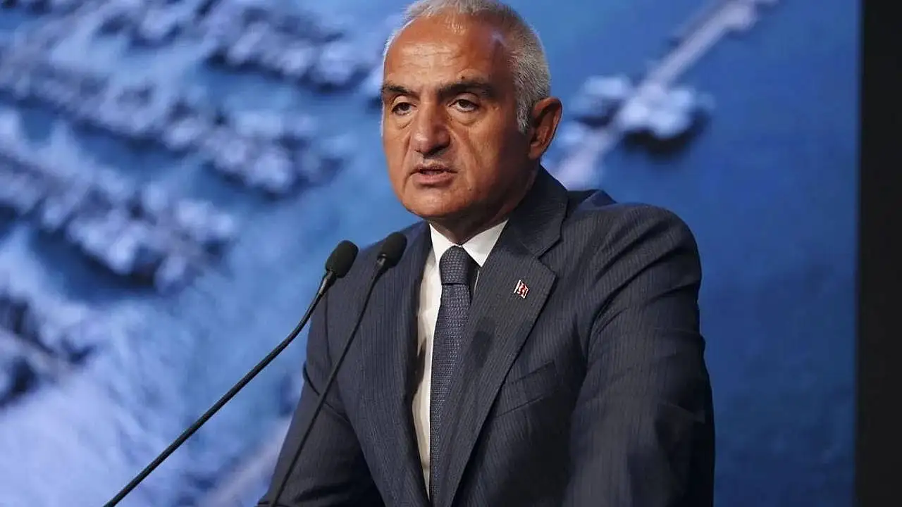 Bakan Ersoy açıkladı: Türkiye turizmde ilk 6 ayı nasıl geçirdi?