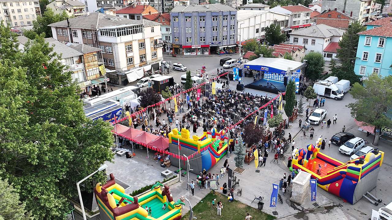 Başkan Altay'dan yoğun ilgiye teşekkür: 160 binden fazla kişi katıldı