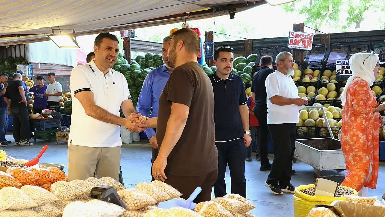 Başkan Özgökçen Meram'da sahaya indi