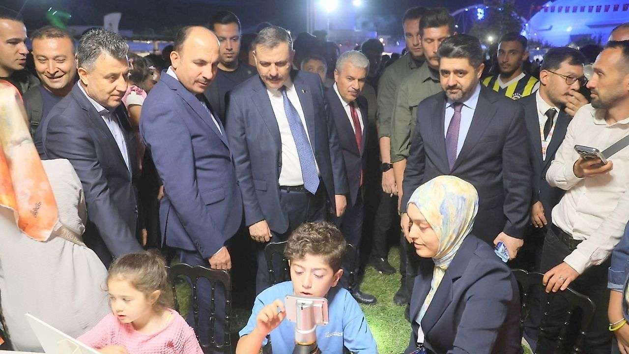 Bakan Çiftçi, 'Bilimin şehri Konya'dan net mesaj verdi
