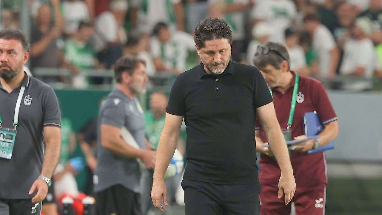 Trabzonspor'da Tekke istifa etti yönetim kabul etmedi