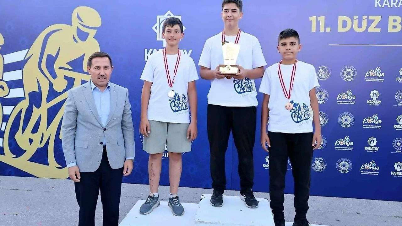 Karatay'da pedallar kıyasıya yarıştı