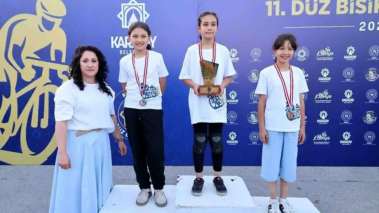 Karatay'da pedallar kıyasıya yarıştı