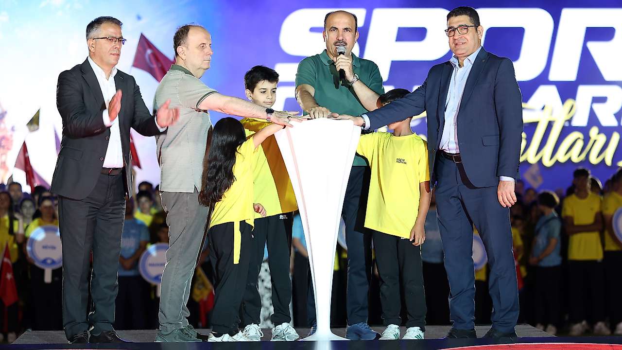 Konya'da 28 ilçeyi buluşturan olimpiyat heyecanı başladı