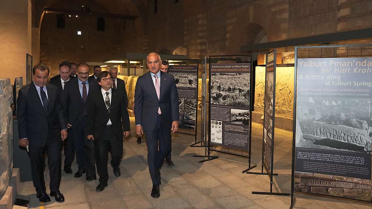 Konya'da bulunan asırlık Hitit mirası başkentte sergileniyor