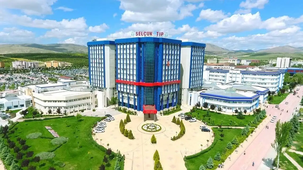 Konya'da tedavi gören sahipli köpeğin saldırdığı çocuğun babası konuştu
