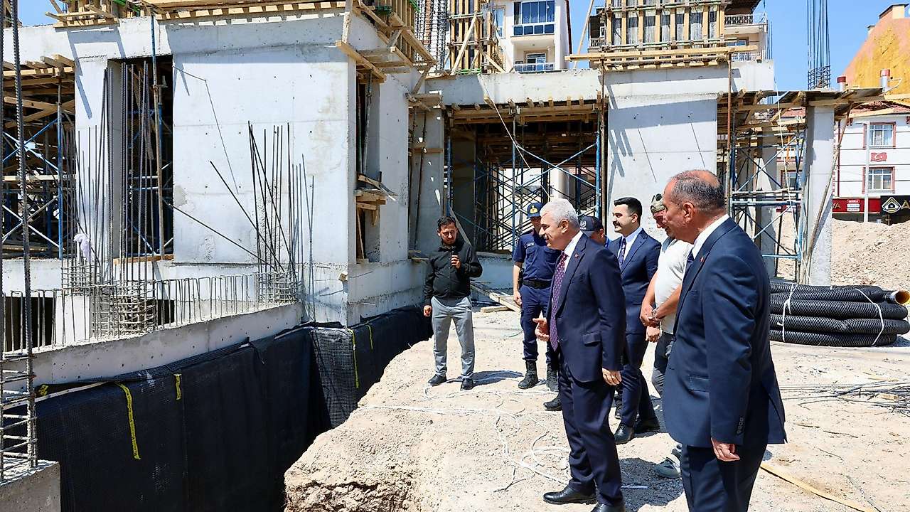 Konya Valisi Akın Çumra'da