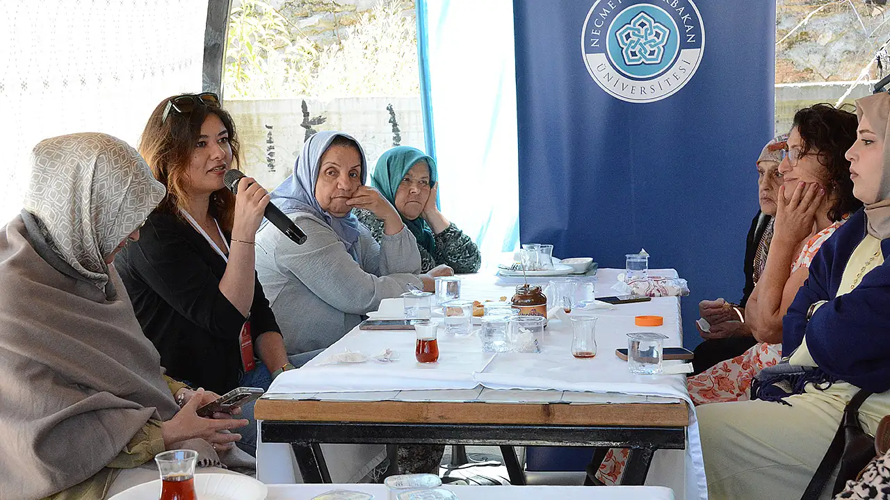NEÜ'de kadın kooperatifçiliği konuşuldu