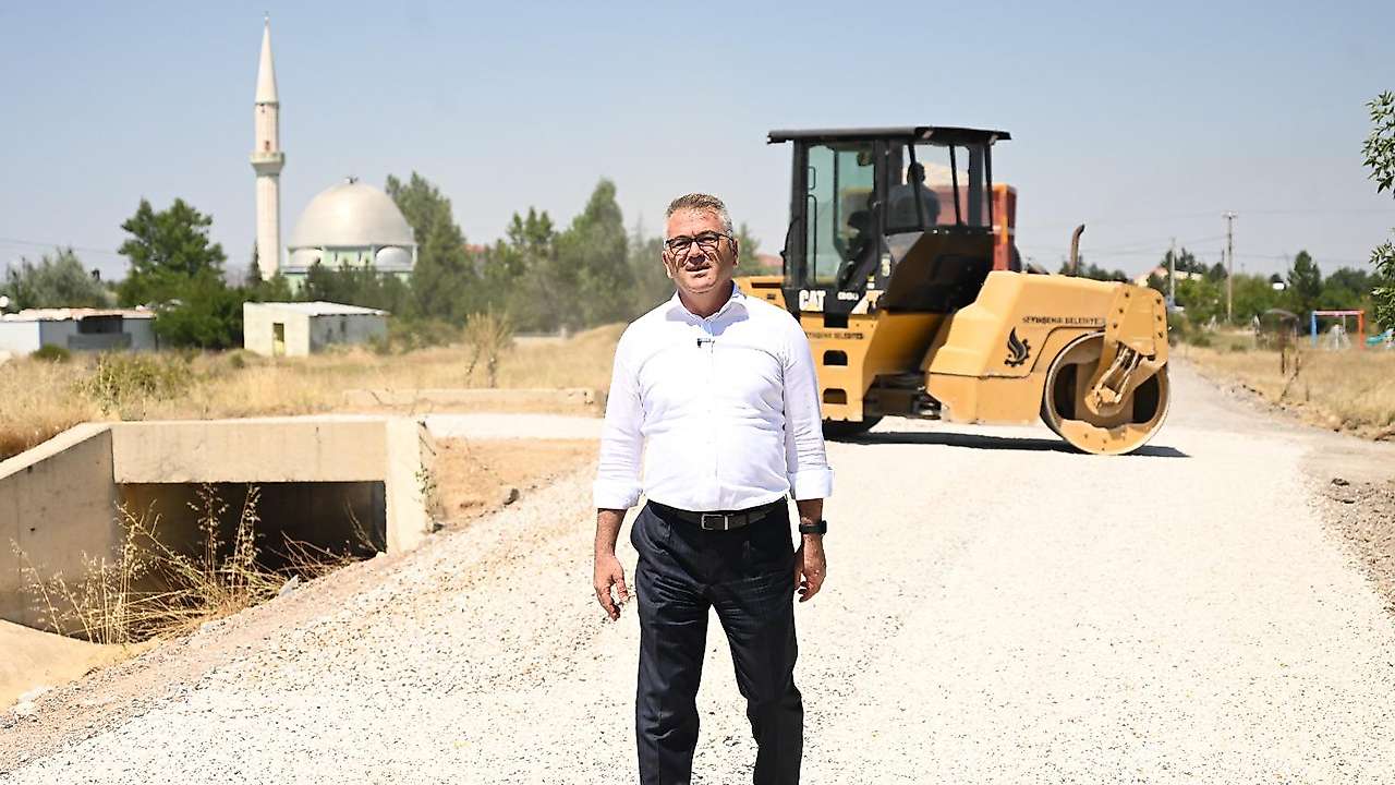 Seydişehir'de soğuk asfalt çalışması sürüyor