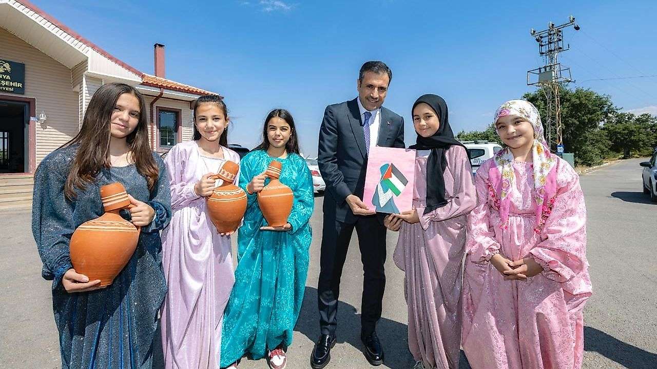 Konya AK Parti Doğanhisar'da vatandaşla iç içe