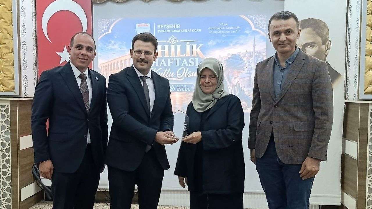 Konya Beyşehir'de yılın ahileri seçildi
