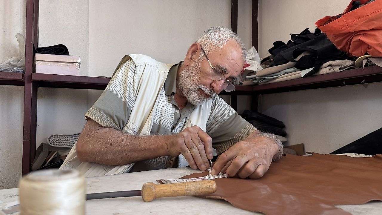 Dededen toruna Konya'da 63 yıllık meslek!