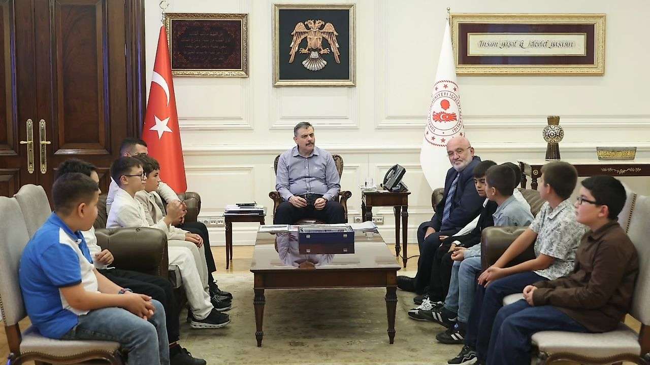 Konya'dan Bakan Çiftçi'ye en samimi ziyaret