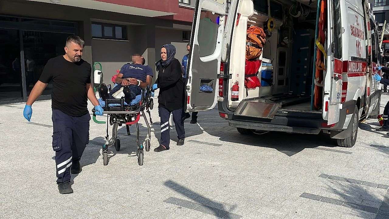 Konya'da intihara alkollü gitti 10. katta sızdı uyudu