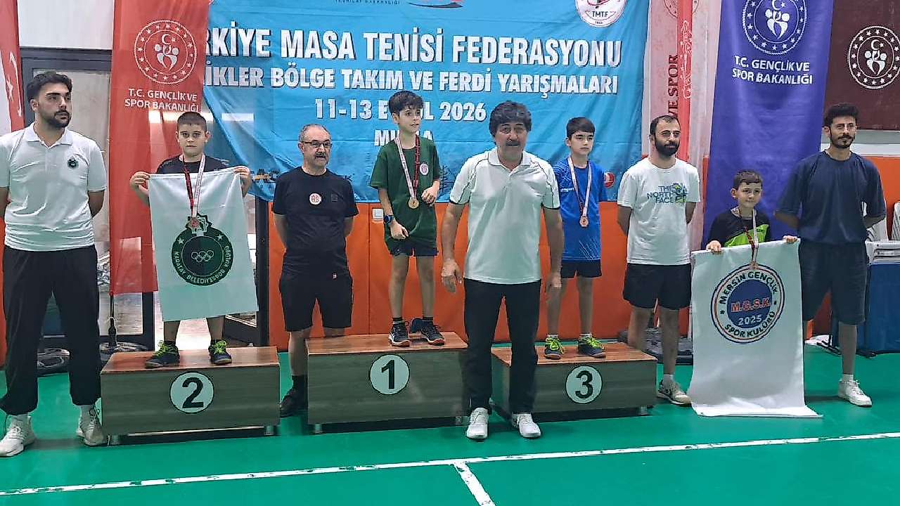 Karatay'ın minik raketleri Muğla'da zirveye çıktı