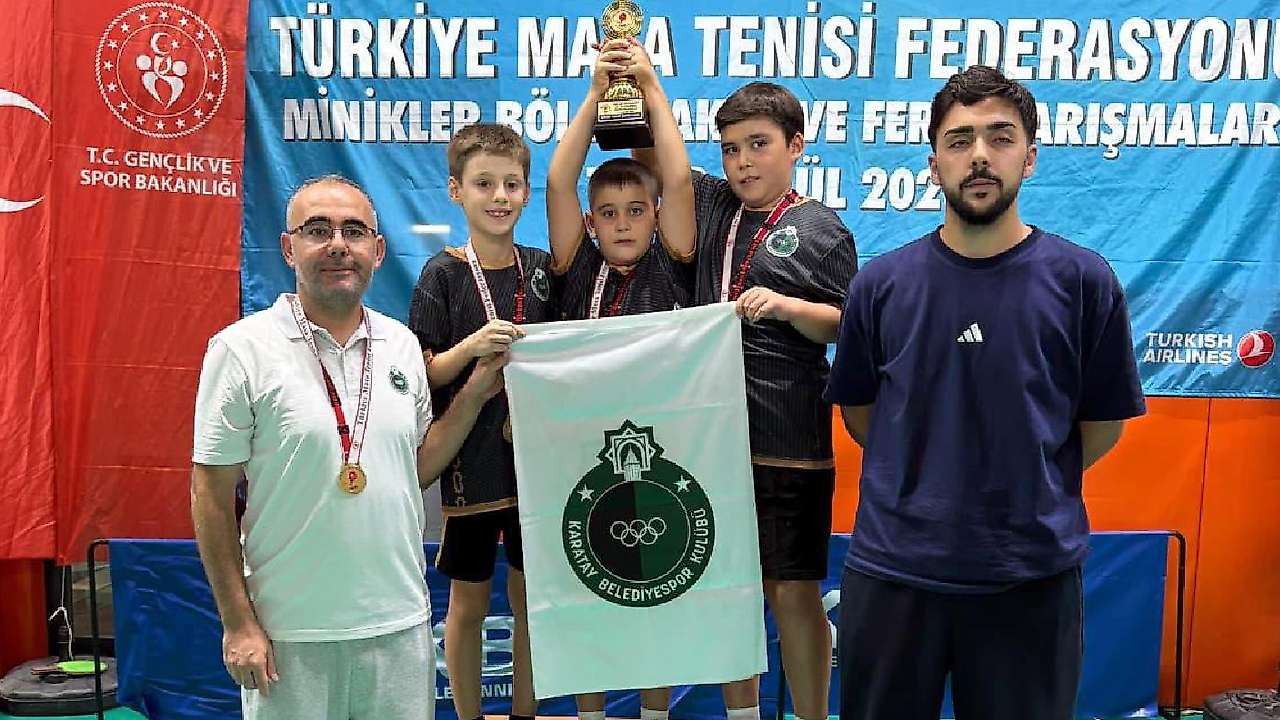 Karatay'ın minik raketleri Muğla'da zirveye çıktı