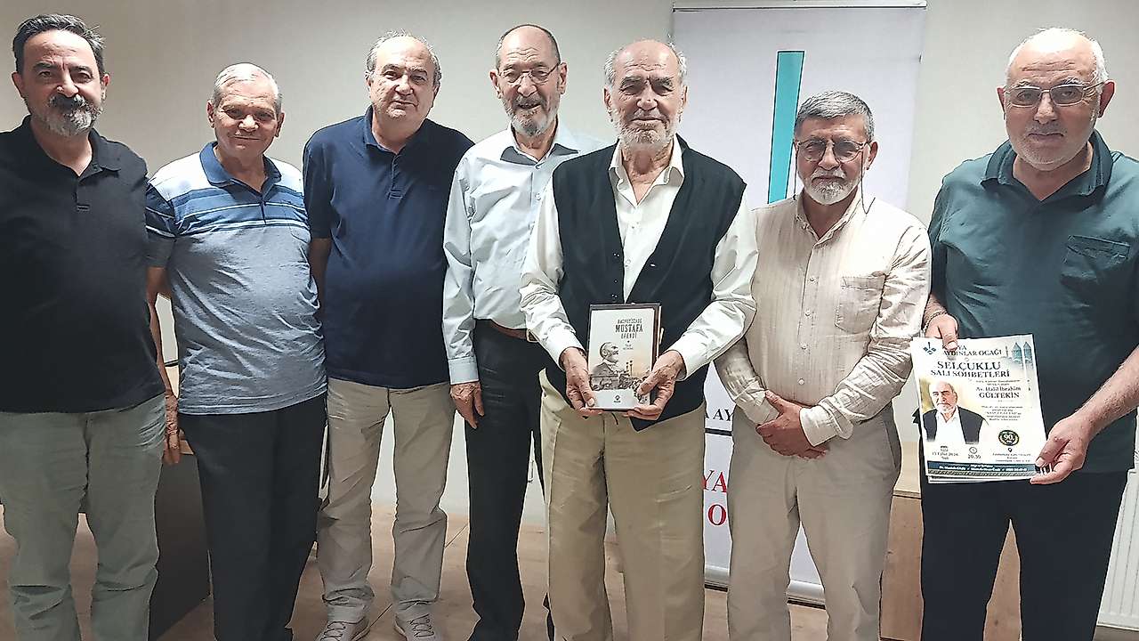 Konya'da 90 yıllık hayat hikayesi: İmamlıktan avukatlığa uzandı