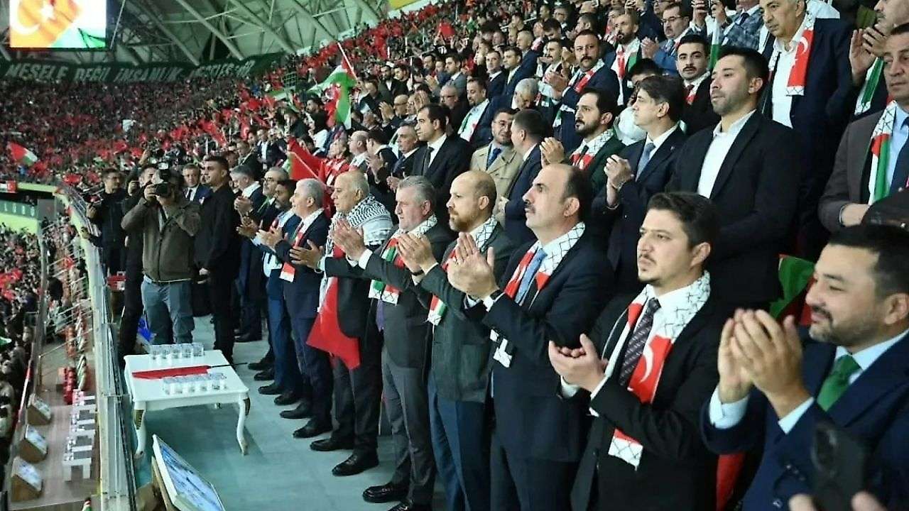 Konya'da kazanan kardeşlik!