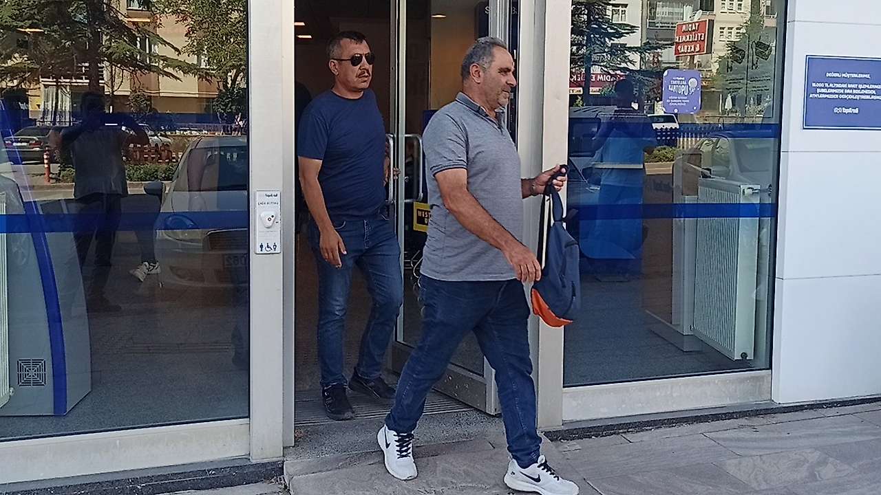 Konya'da pes dedirten dolandırıcılık! Altınlar son anda kurtarıldı