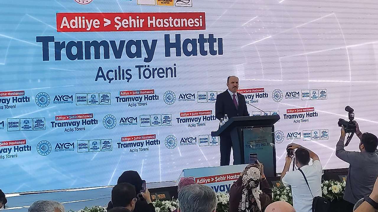 Konya'da ulaşımda tarihi gün: Şehir Hastanesi tramvayı açıldı
