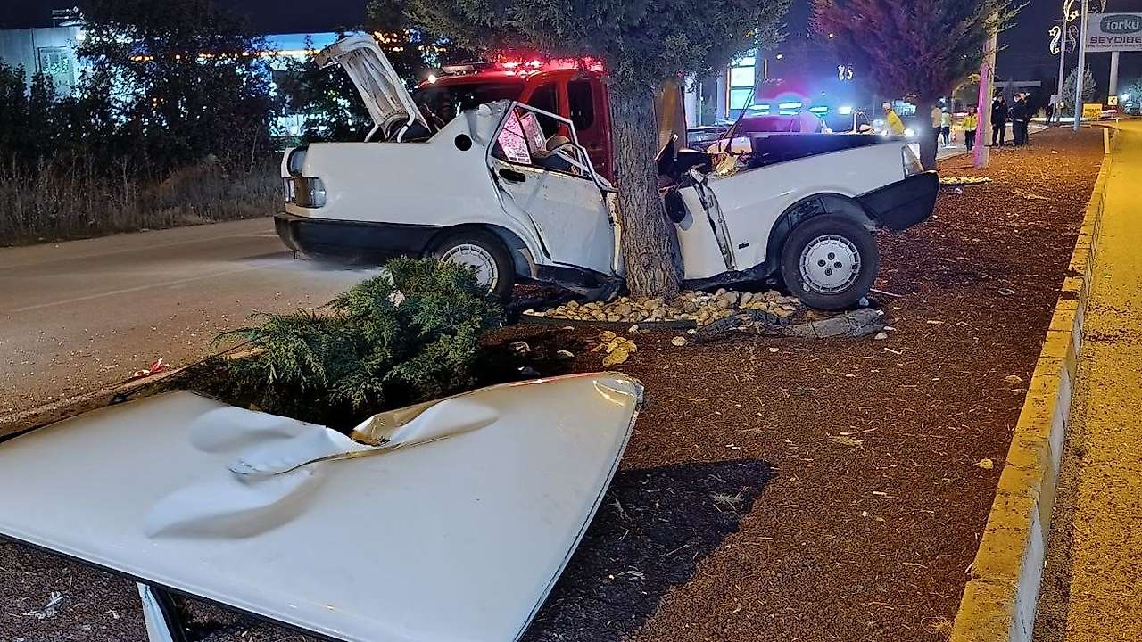 Konya'da yürek yakan kazada 20 yaşındaki genç öldü