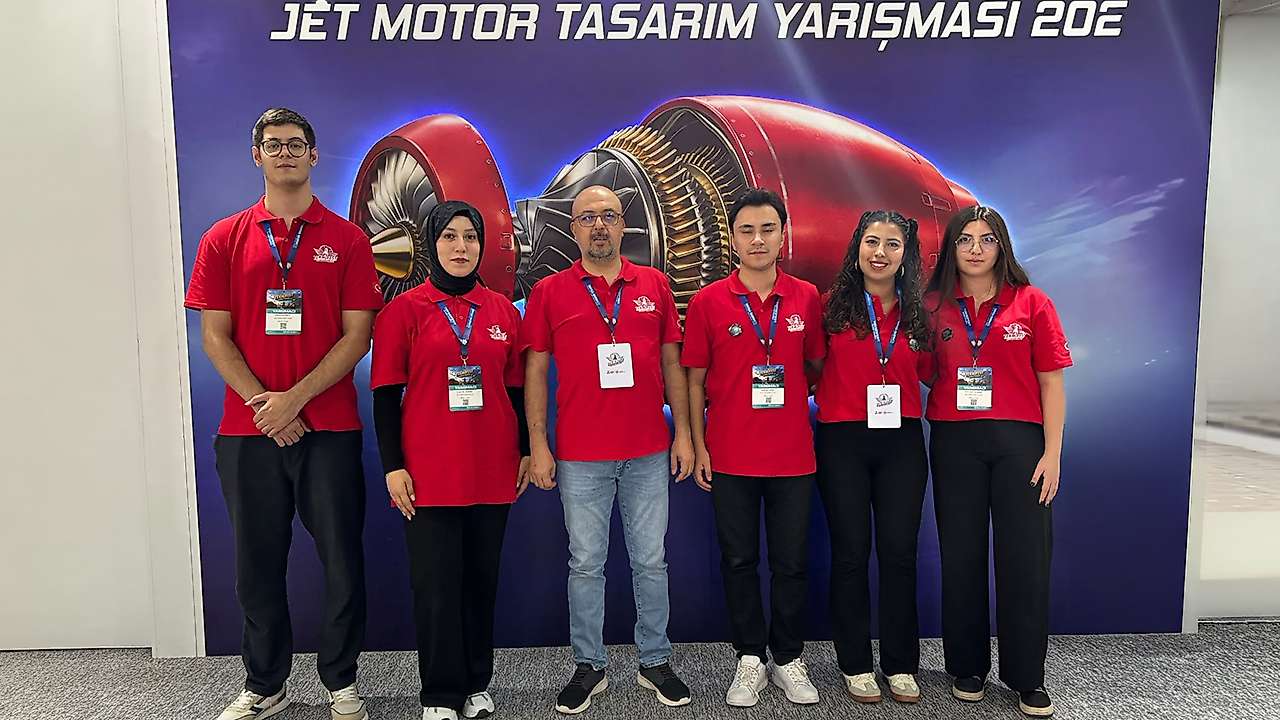 Konya'nın genç mühendisleri TEKNOFEST'te Türkiye üçüncüsü oldu
