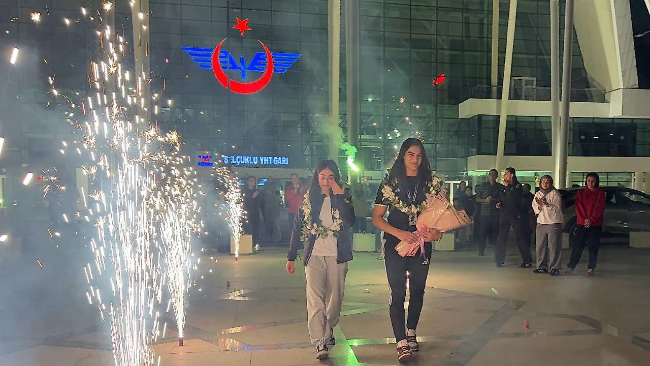 Konya'nın gururu Sinem Oruç, Avrupa ikincisi olarak döndü!