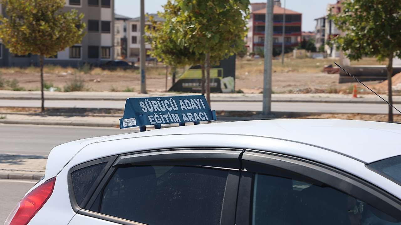Konya Sürücü Kursları Derneği Başkanından ehliyet sınavı açıklaması!