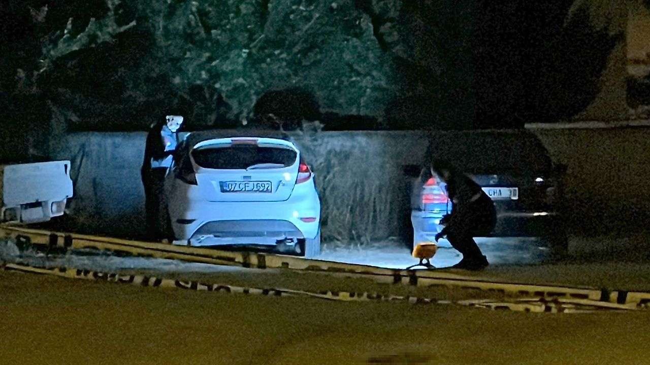 Konya'da 22 yaşındaki genç arabasında ölü bulundu